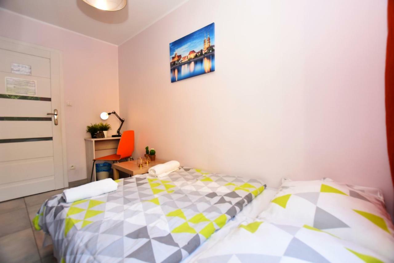City Central Hostel Laciarska Wrocław Kültér fotó